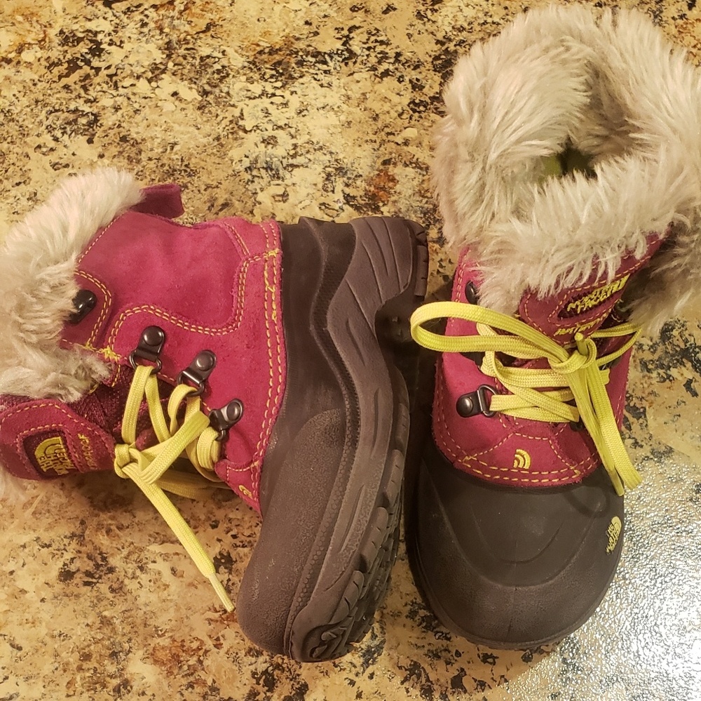 The North Face boots size 12 Y - Picture 2 of 2